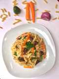Fusilli and lamb chops stir fry
