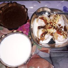A picture of Dahi Vada.