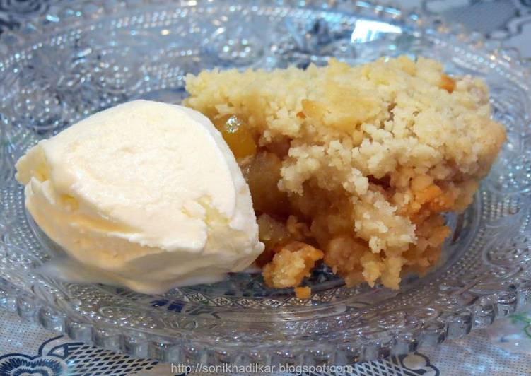 Recipe of Favorite Apple Crumble