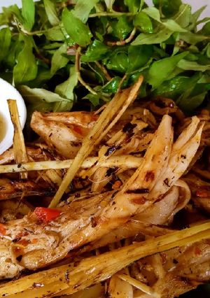 Hình của món Nấm nướng chấm muối ớt.