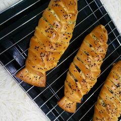A picture of Braided Cheesy Chicken Bread.