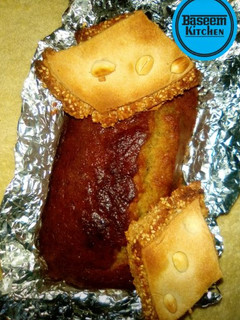 A picture of Banana cake/bread.