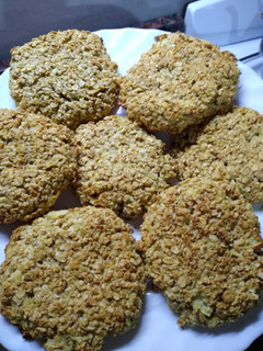 Una foto de Galletas de avena y manzana sin harina