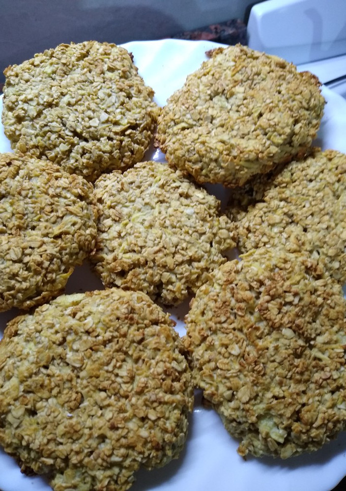 Una foto de Galletas de avena y manzana sin harina