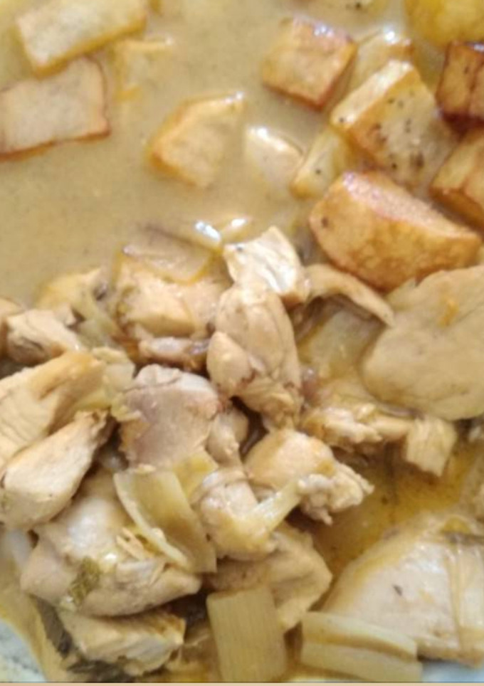 Una foto de Pollo con yogurt y cerveza