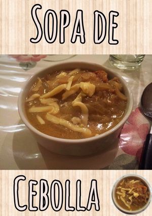 Una foto de Sopa de cebolla francesa