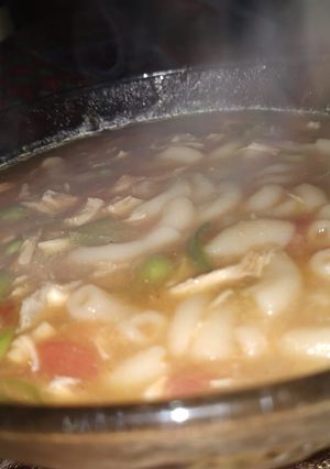 A picture of Vegetable and macaroni soup 😋.