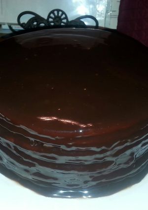 A picture of 14 Layer Chocolate Cake.