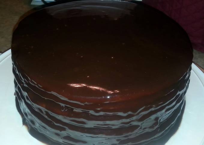 14 Layer Chocolate Cake Recipe by angela.c.scarbrough - Cookpad