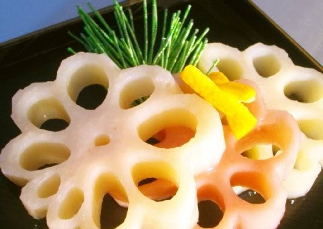 Osechi Flower Vinegar-Pickled Lotus Root