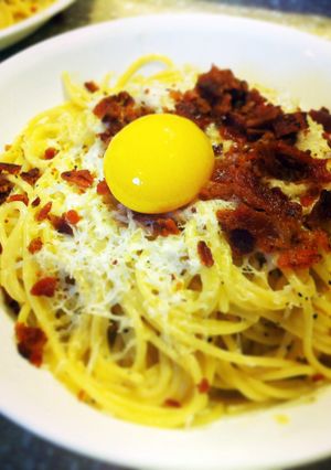 A picture of Pasta Carbonara.