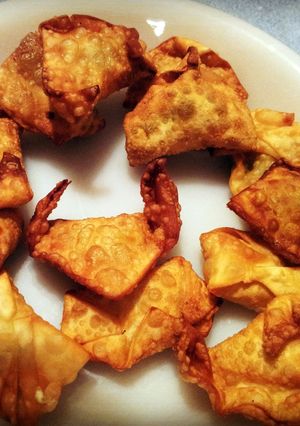 A picture of My Creamy Jalapeño Won Tons.