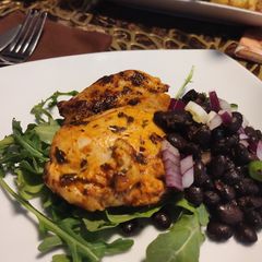 A picture of Cuban Style Boneless Chicken Thighs.
