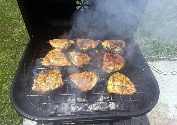 Recipe of Perfect Simple award winning BBQ chicken.