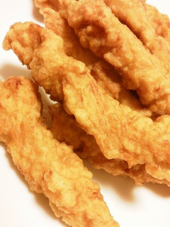 A picture of Plump and Soft Crisp Fried Chicken with Chicken Breasts.