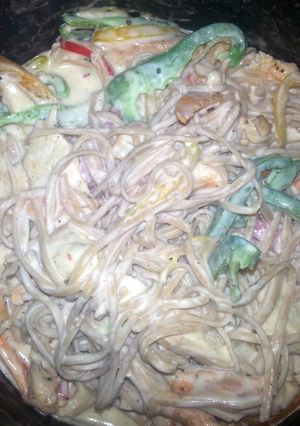 A picture of Spicy Chicken Alfredo.