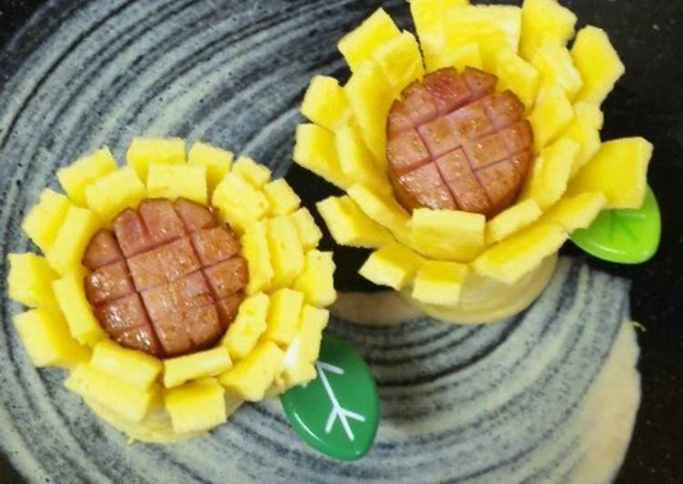 Recipe of Ultimate Wiener Sausage and Egg Flower For Bento