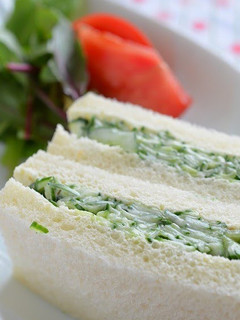 A picture of A Basic Cucumber Sandwich.