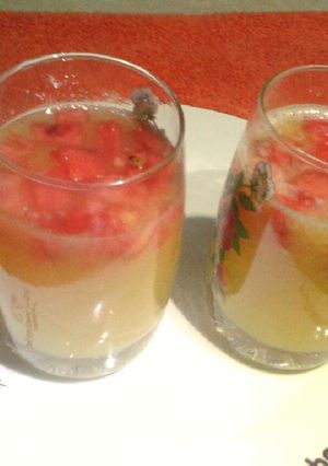 A picture of Orange/melon mix.