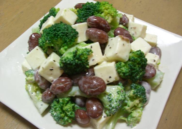 Simple Way to Prepare Speedy Bean, Cheese and Broccoli Salad
