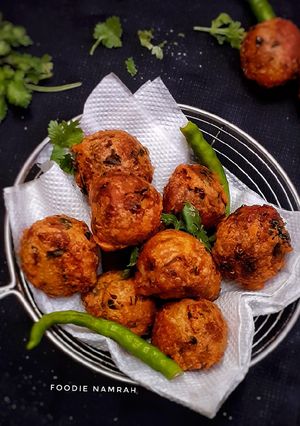 A picture of Potato poppers.
