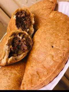 A picture of Fried meat pie.