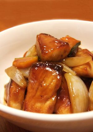 A picture of Suburi ~ Amberjack with Sweet Vinegar Ankake Sauce ~.