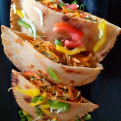 A picture of Chinese Stuffed Jowar Pockets.