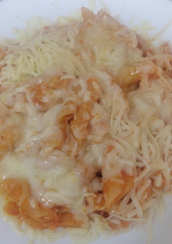 Una foto de Macarrones con atún