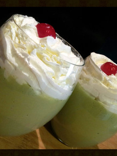 A picture of AMIEs AVOCADO Milkshake.