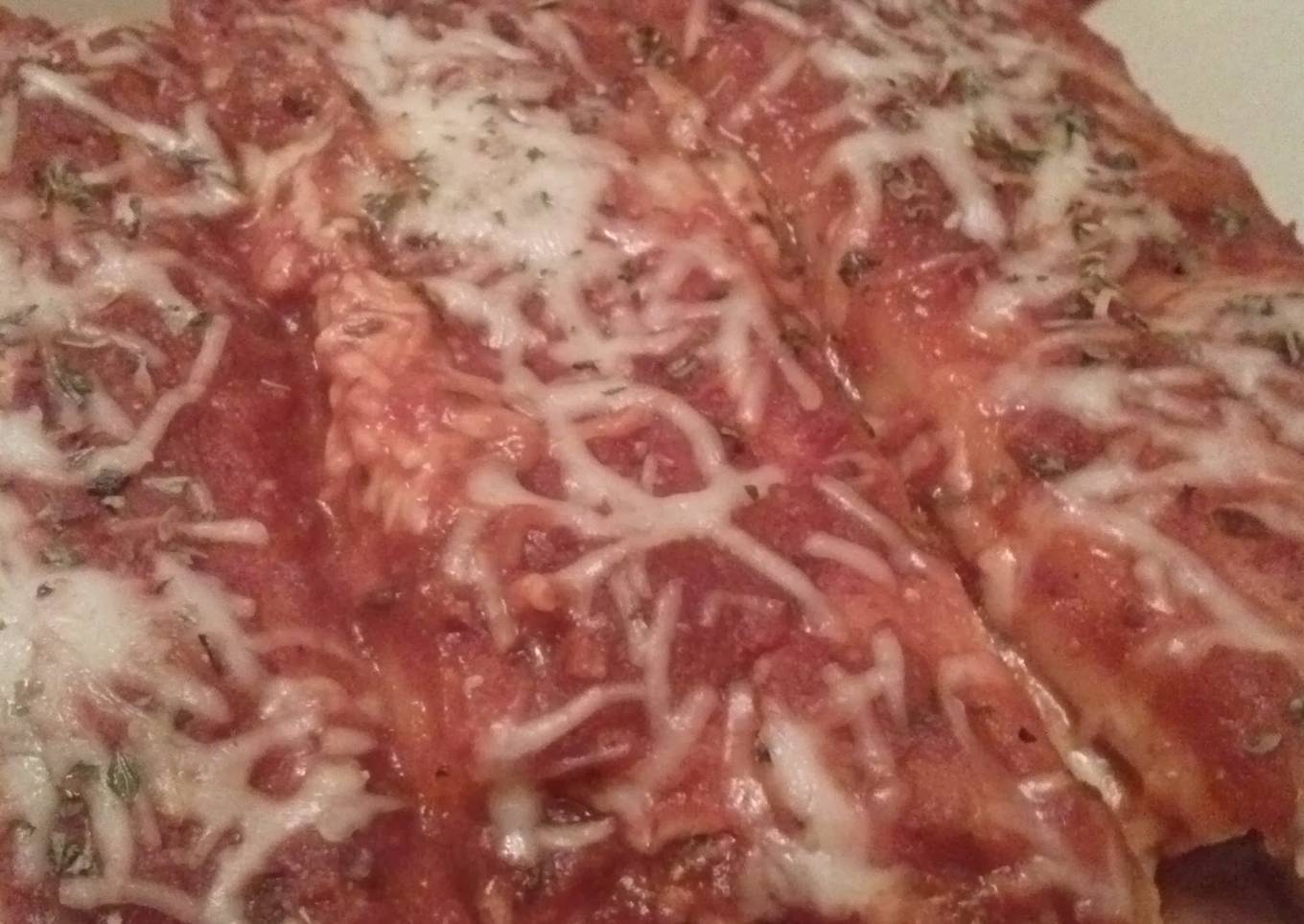 Baked Manicotti w/ Beef