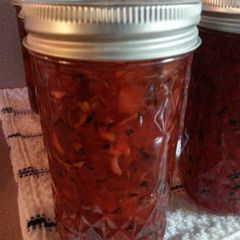A picture of Zucchini Jelly.