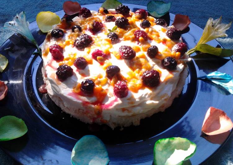 Steps to Prepare Award-winning Ladybirds Aussie Pavlova