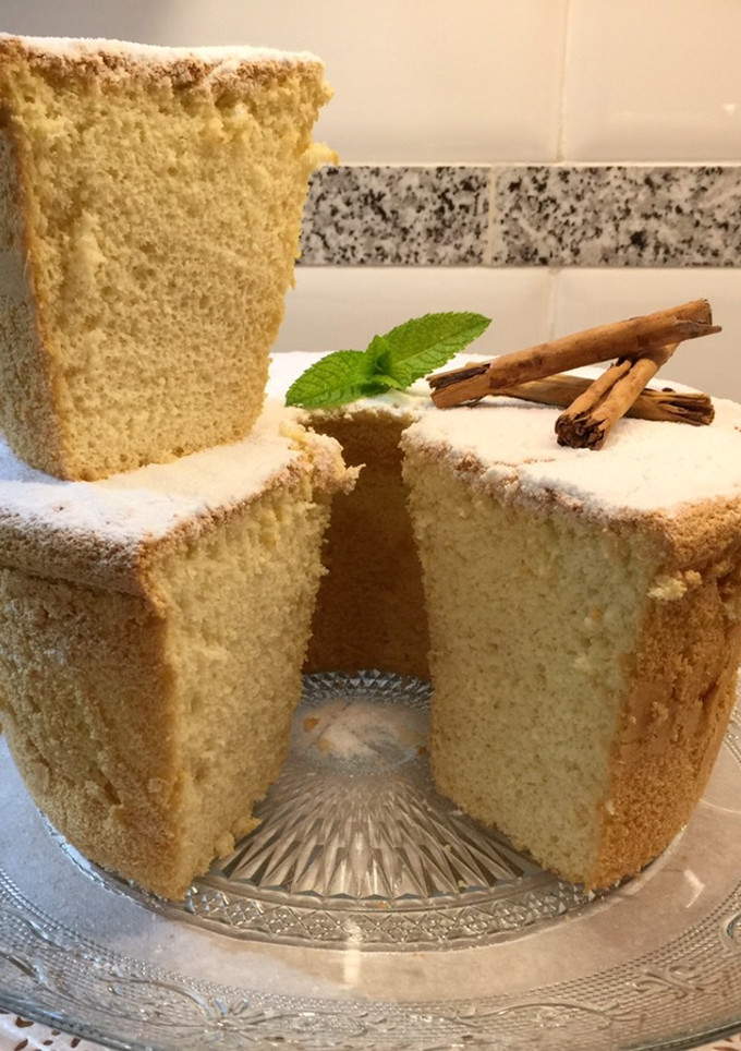Una foto de Roscón gallego con esencia de almendra y vainilla