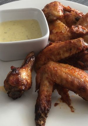 BBQ Csirkeszárnyak kéksajt szósszal (ketogén) recept fotója