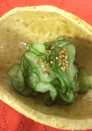 A picture of Japanese Cucumber Squeeze Salad.