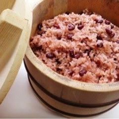 A picture of Easy Sekihan in a Rice Cooker.