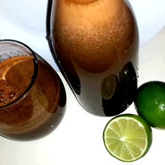 A picture of Everything Juice!.
