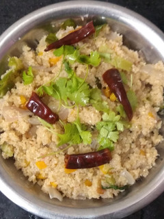 வெஜிடபிள் கோதுமை ரவை உப்புமா. (Vegetable kothumai ravai upma recipe in tamil) செய்முறை முக்கிய புகைப்படம்