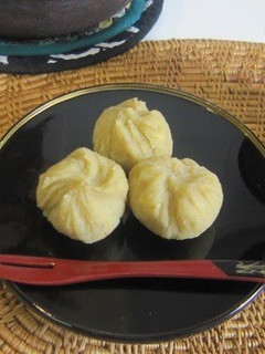 A picture of Chestnut Pouches Kuri Kinchaku.