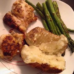 A picture of Lemon Pepper Chicken.