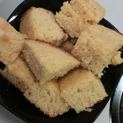 A picture of Buttermilk Egg Nog Corn Bread.