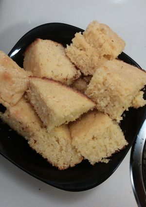 A picture of Buttermilk Egg Nog Corn Bread.