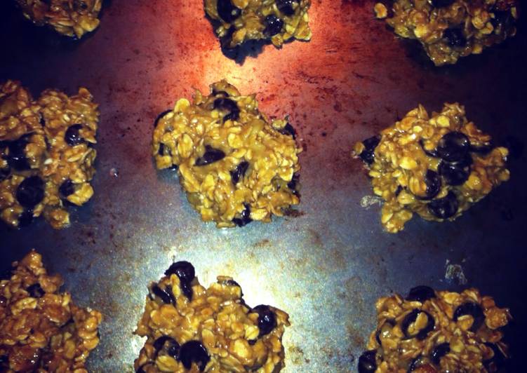 How to Make Perfect Veganlicious Chocolate Chip Cookies