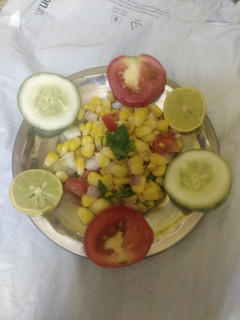 இனிப்பு 🌽 சாலட் (Inippu salad recipe in tamil) செய்முறை முக்கிய புகைப்படம்