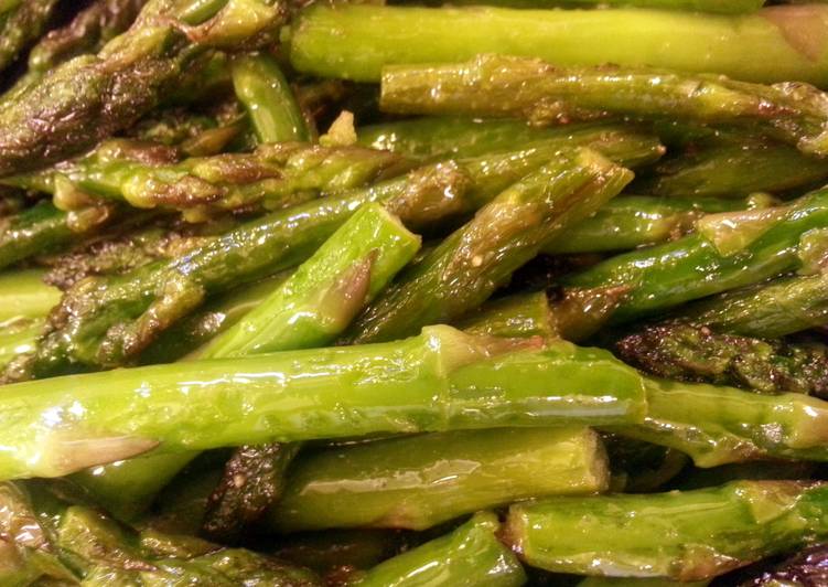 How to Make Perfect Asparagus Flambe