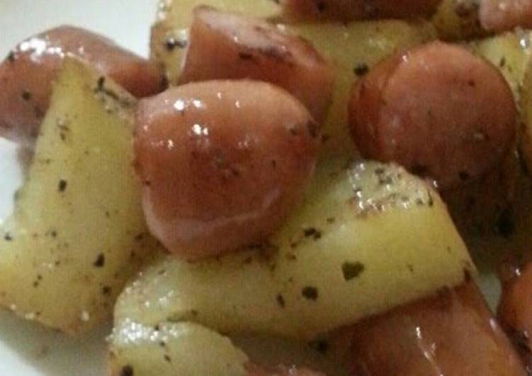 Recipe: Perfect Easy Stir-Fried Sausage and Potato