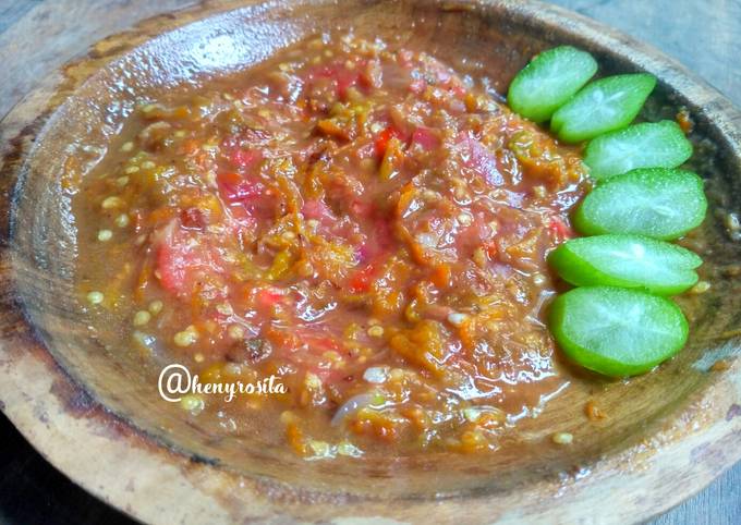 Resep Sambal Terasi Belimbing Wuluh Oleh Heny Rosita Cookpad