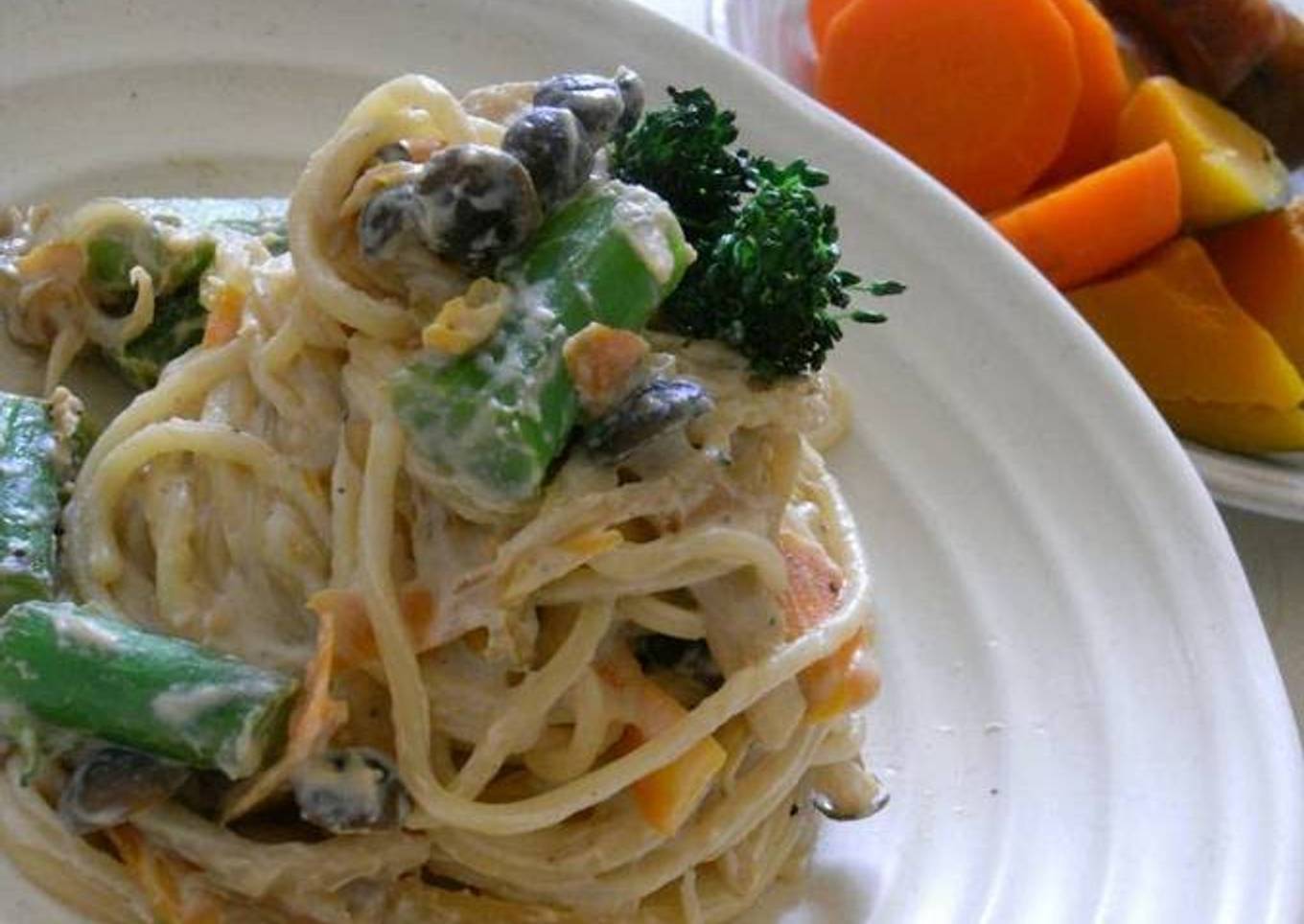 Vegetarian Sake Lees Cheese Cream Pasta