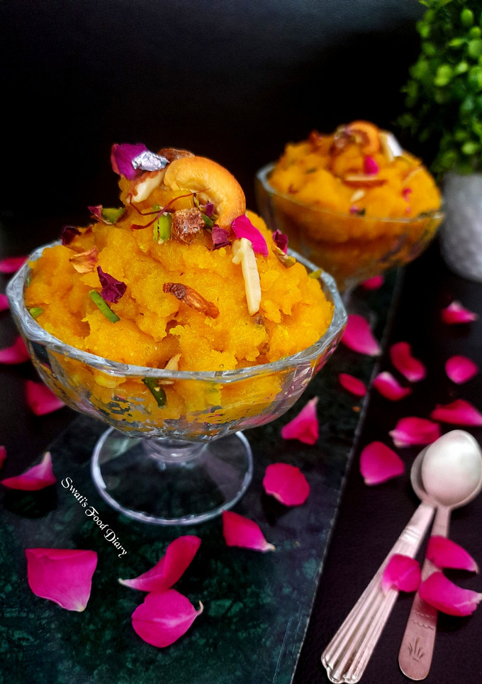 A picture of Instant Moong Dal Halwa.